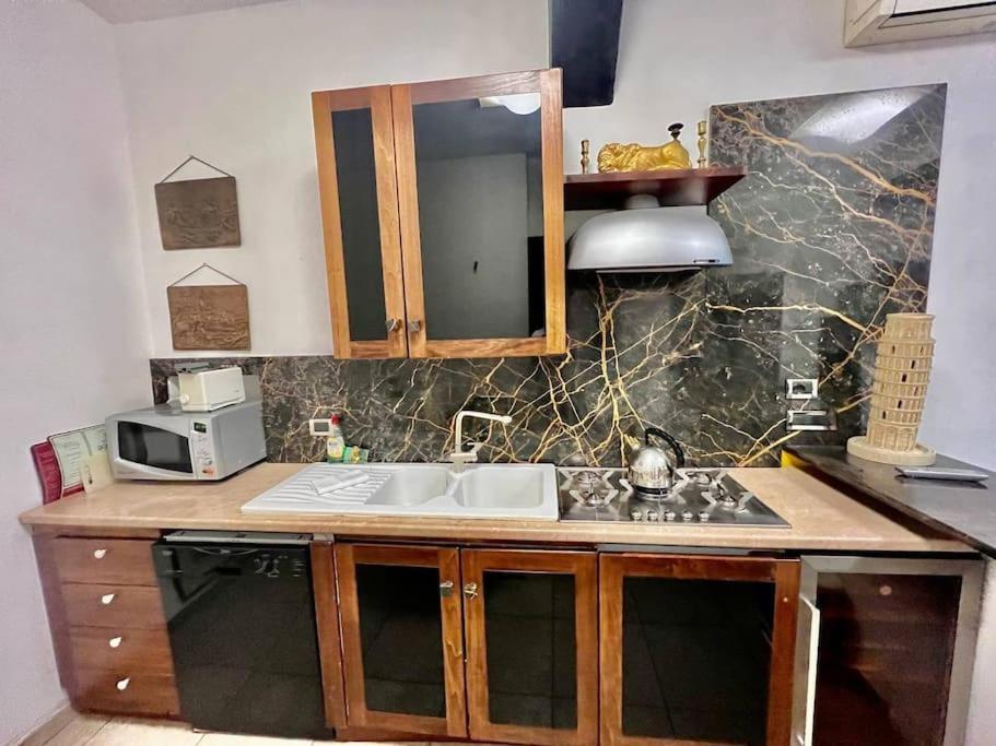 Old Town Florence- Love Apartment מראה חיצוני תמונה