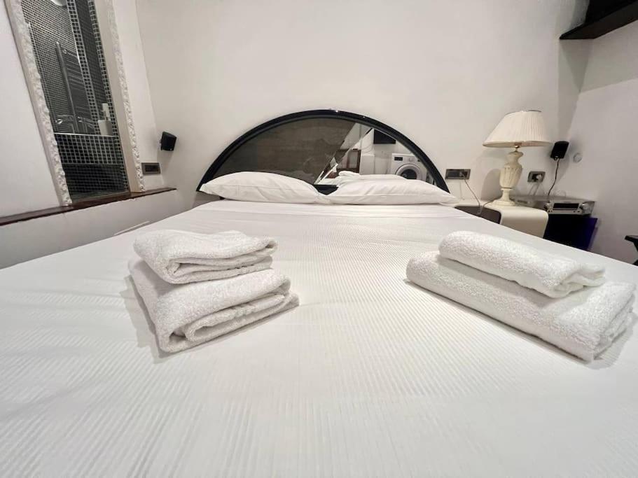Old Town Florence- Love Apartment מראה חיצוני תמונה